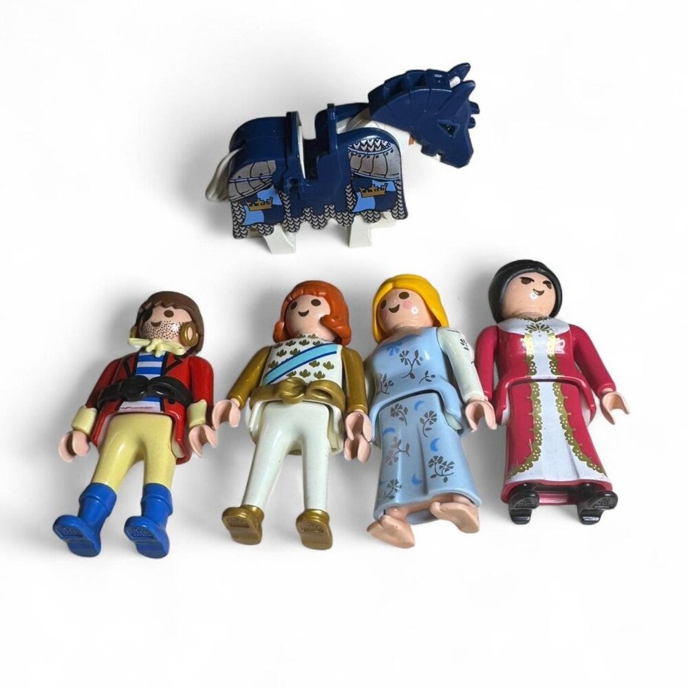 Lot of 4 Playmobil Figures and 1 Lego Castle Horse
